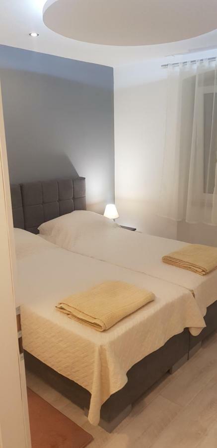 Apartman Adriamar Rijeka Exterior foto